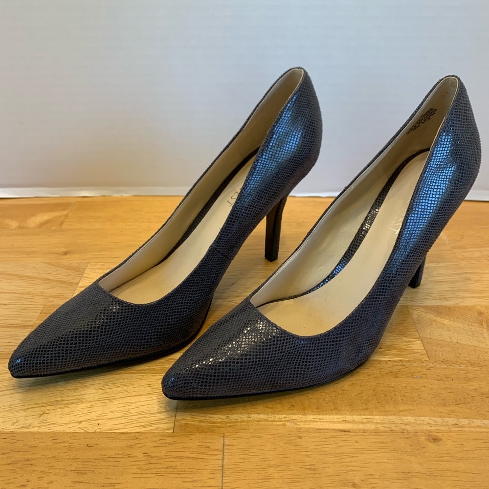 Nine West Dark Gray Faux Snake Skin Heels